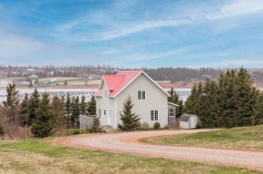 Beach Hill Cottage with Beautiful Water View